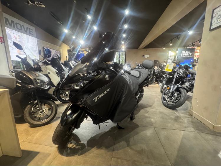 YAMAHA XP T-MAX 560 TECH MAX