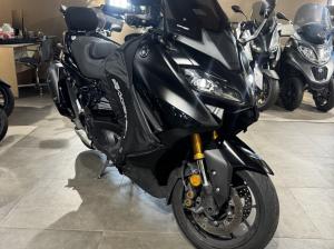 YAMAHA XP T-MAX 560 TECH MAX