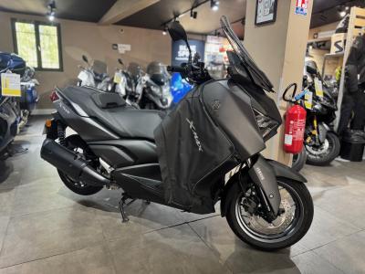 YAMAHA XMAX 300