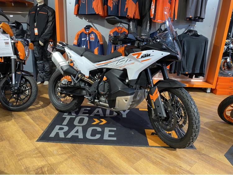 KTM 790 ADVENTURE