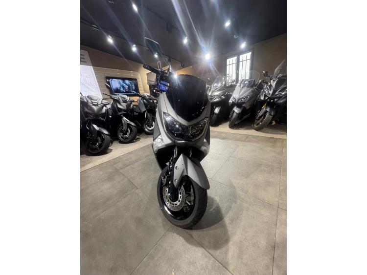 YAMAHA NMAX 125