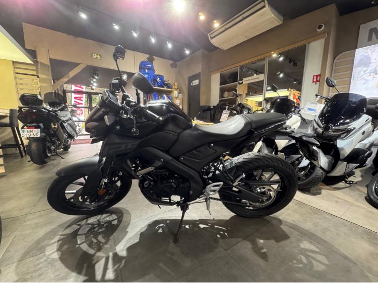 YAMAHA MT-125 ABS