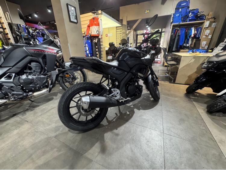 YAMAHA MT-125 ABS