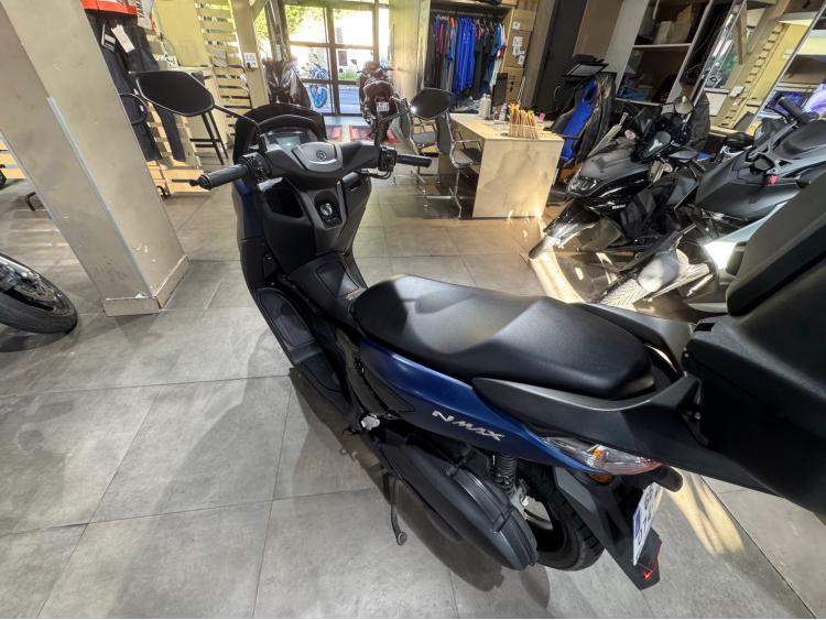 YAMAHA NMAX 125