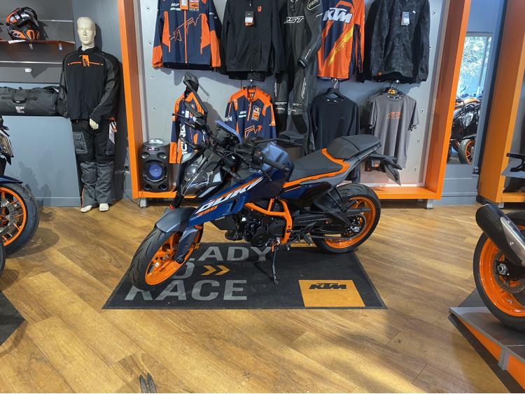 KTM 390 DUKE 2024 
